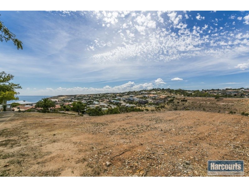 14 Freebairn Drive, Hallett Cove SA 5158