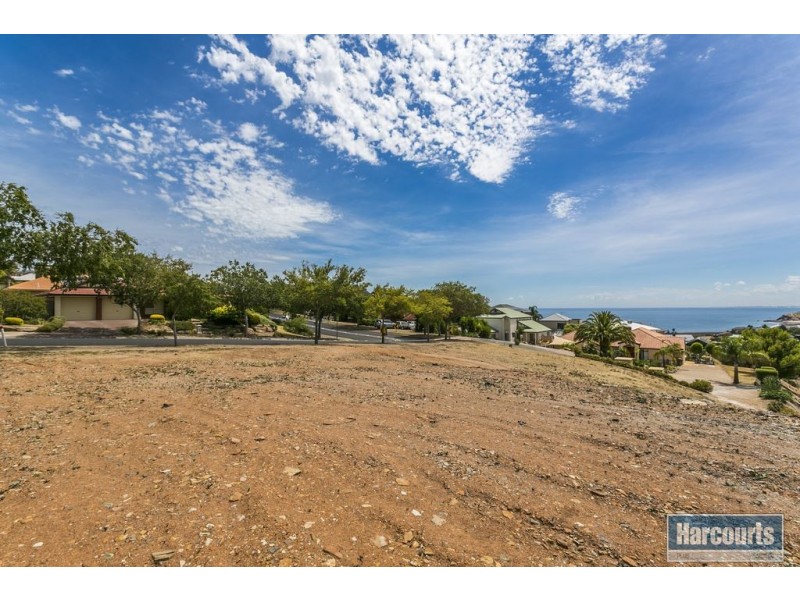 14 Freebairn Drive, Hallett Cove SA 5158