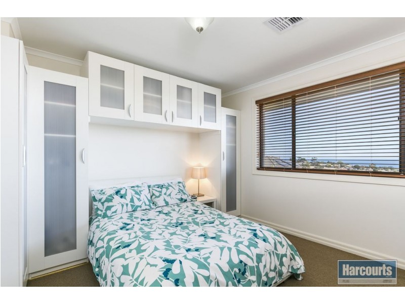 12 Genoa Court, Hallett Cove SA 5158