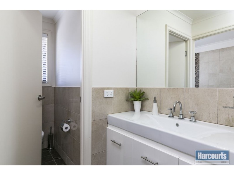 12 Genoa Court, Hallett Cove SA 5158