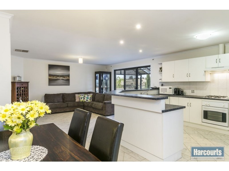 3 Middle Gully Avenue, Sheidow Park SA 5158