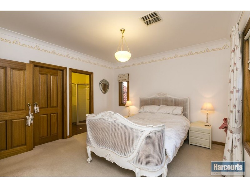 3 Heron Place, Flagstaff Hill SA 5159