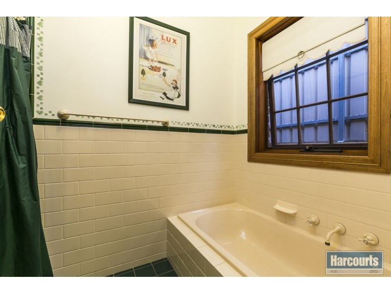 3 Heron Place, Flagstaff Hill SA 5159