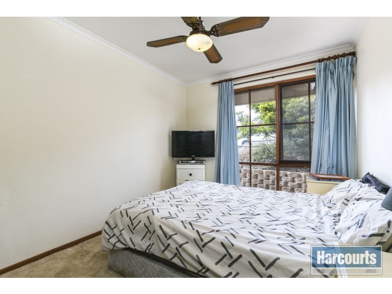 4 Balandra Street, Hallett Cove SA 5158