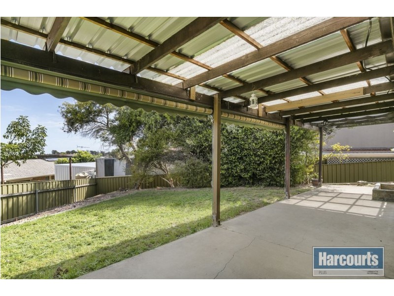 4 Balandra Street, Hallett Cove SA 5158