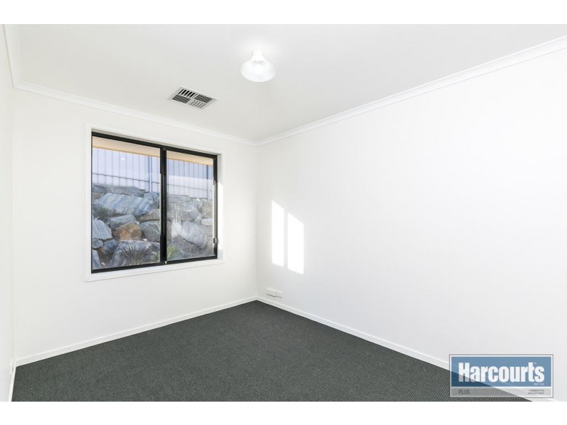 36 Holdfast Drive, Sheidow Park SA 5158