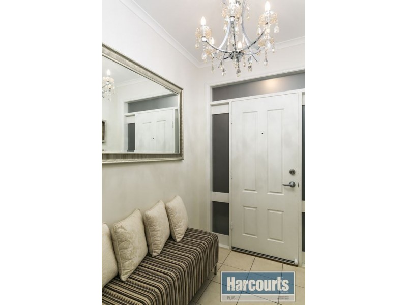 1 Nevarc Mews, Hallett Cove SA 5158