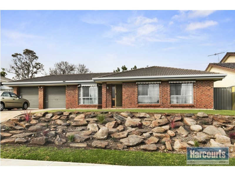3 Eloise Avenue, Hallett Cove SA 5158