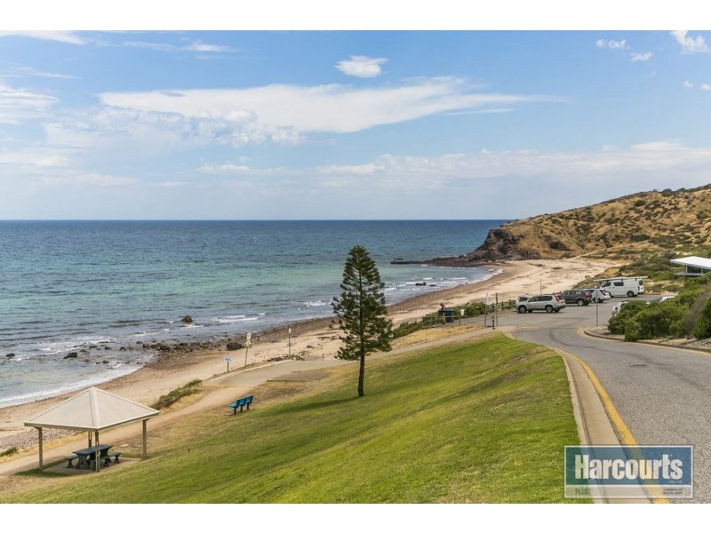 16 Arafura Court, Hallett Cove SA 5158