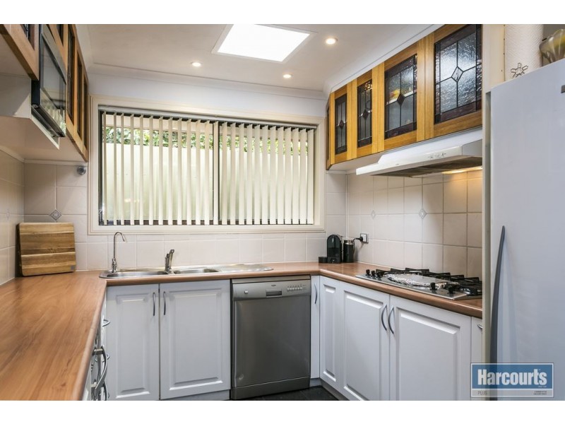 13 Lyons Circuit, Trott Park SA 5158
