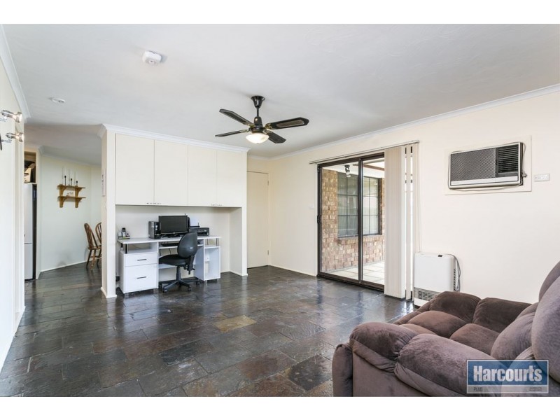 13 Lyons Circuit, Trott Park SA 5158