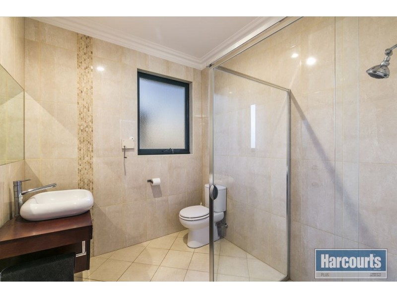 8A Wonggo Street, Hallett Cove SA 5158