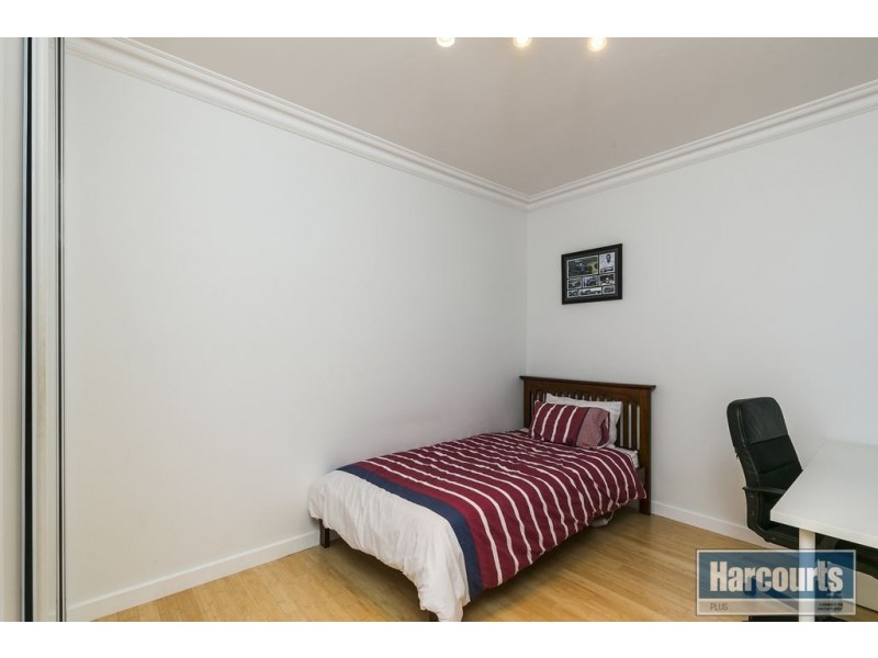 8A Wonggo Street, Hallett Cove SA 5158