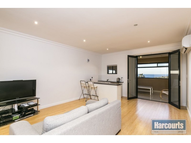 8A Wonggo Street, Hallett Cove SA 5158
