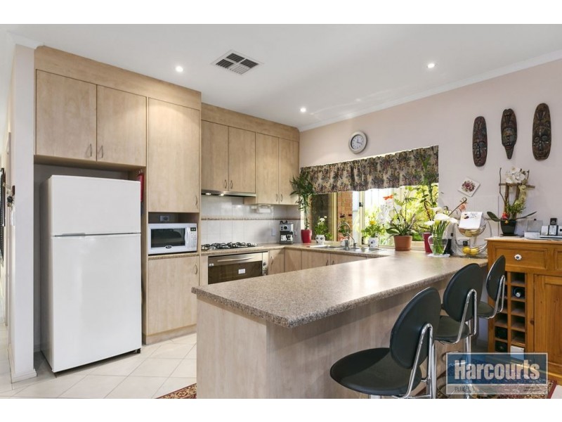 14 White Crescent, Seacombe Gardens SA 5047