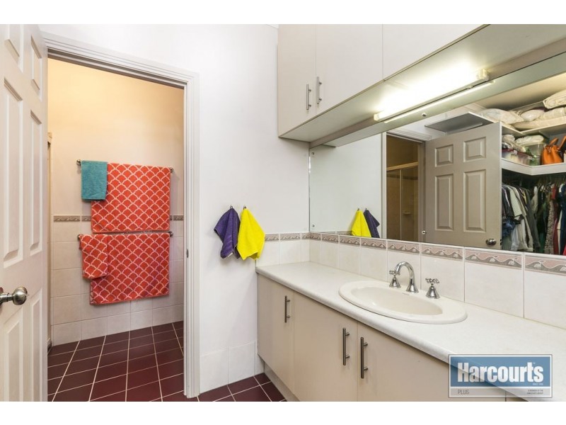 14 White Crescent, Seacombe Gardens SA 5047