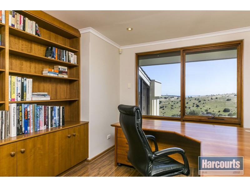 92 Perry Barr Road, Hallett Cove SA 5158