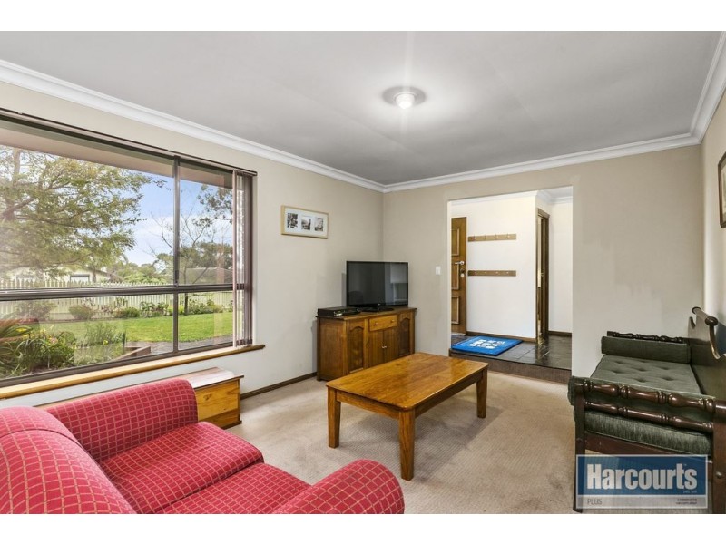 21 Woodswallow Drive, Happy Valley SA 5159