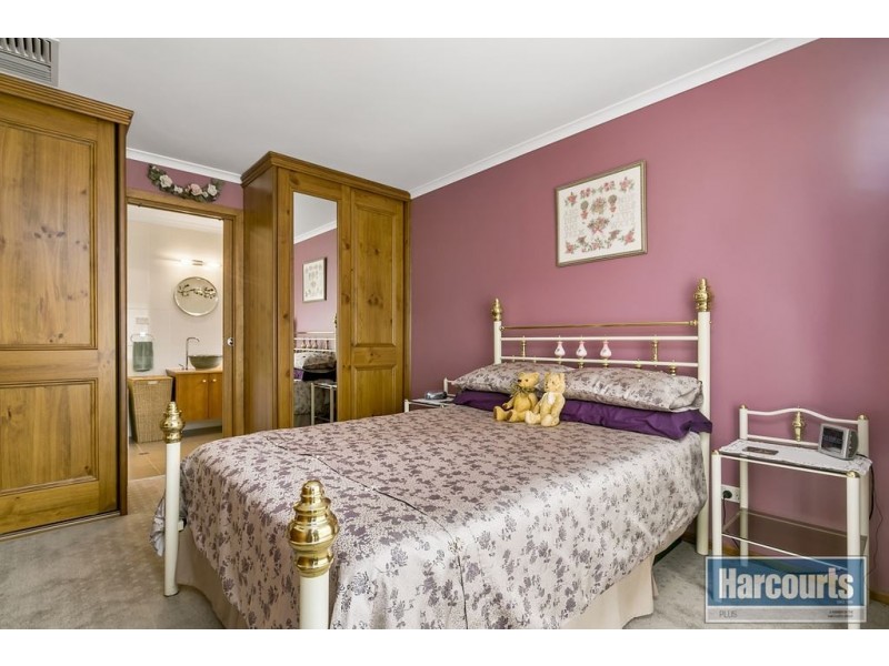 56 Capella Drive, Hallett Cove SA 5158