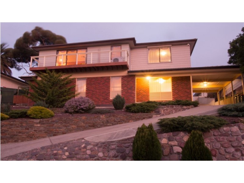 10 Ingomar Court, Hallett Cove SA 5158