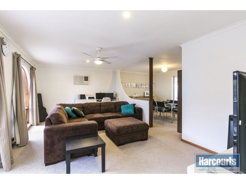 3 Olivier Terrace, Hallett Cove SA 5158