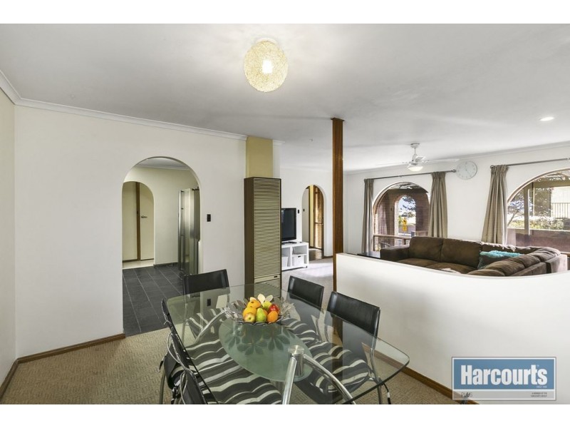 3 Olivier Terrace, Hallett Cove SA 5158