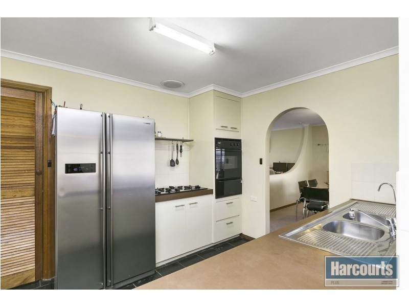 3 Olivier Terrace, Hallett Cove SA 5158