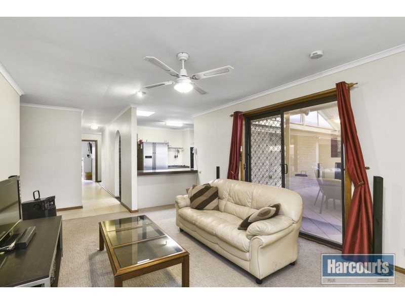 3 Olivier Terrace, Hallett Cove SA 5158