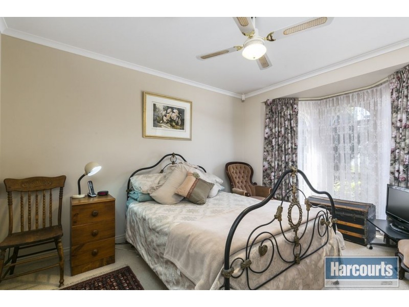 2 Erebus Glen, Hallett Cove SA 5158