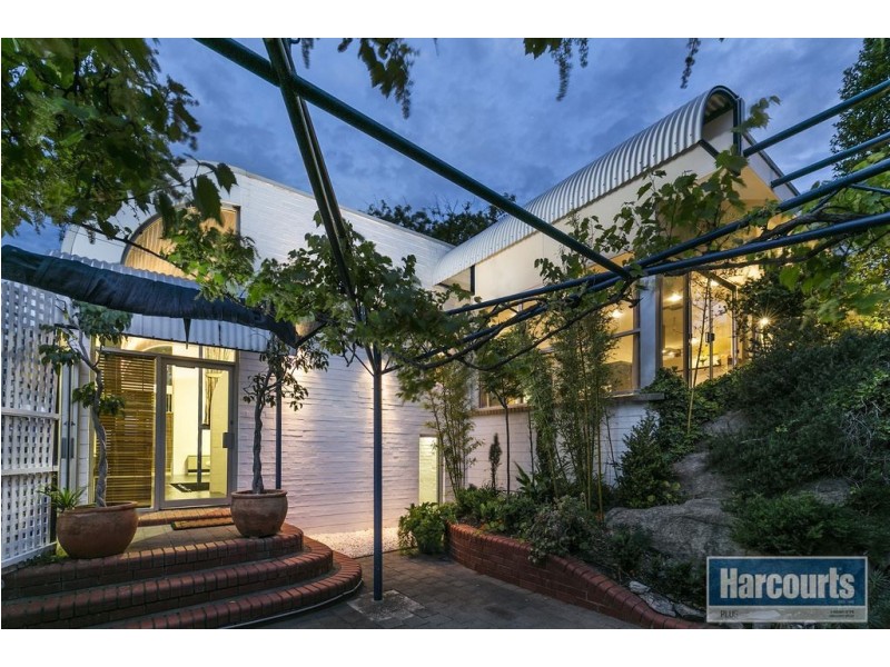 112 Perry Barr Road, Hallett Cove SA 5158