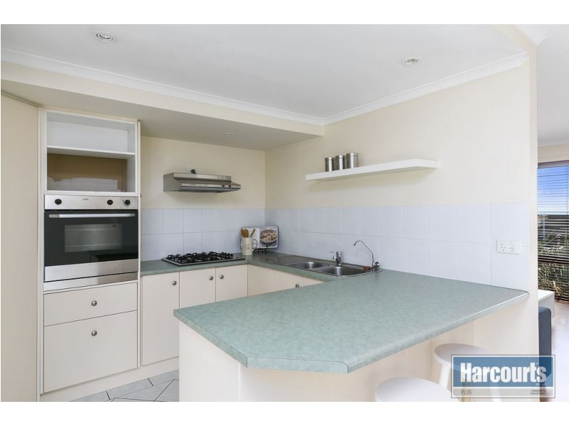 10 St Vincents Avenue, Hallett Cove SA 5158