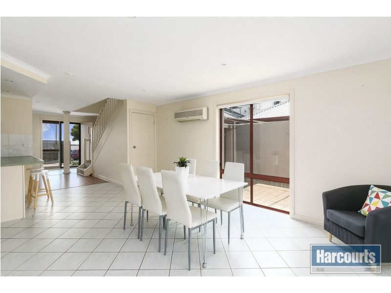 10 St Vincents Avenue, Hallett Cove SA 5158