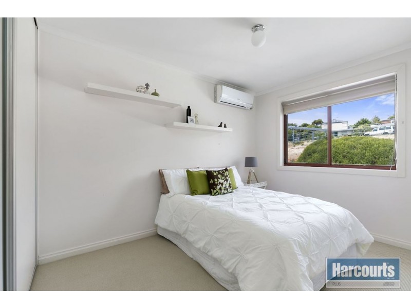 10 St Vincents Avenue, Hallett Cove SA 5158