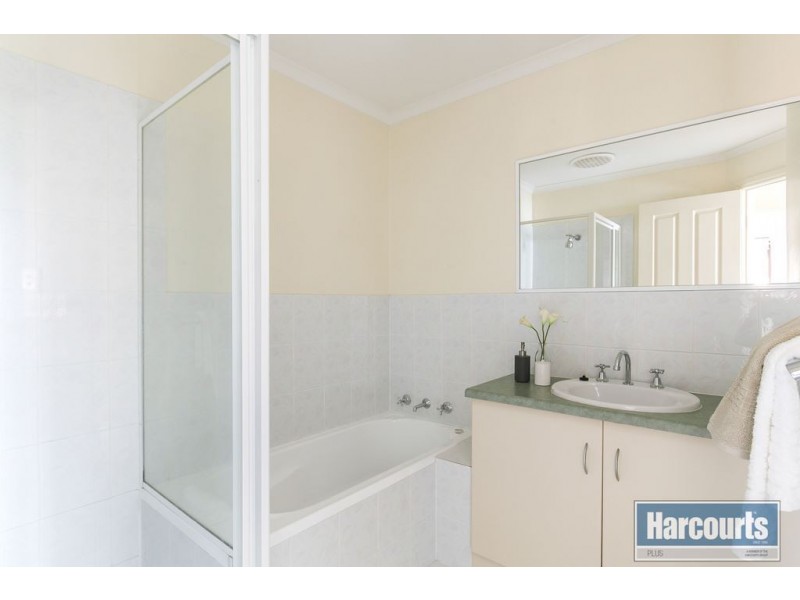 10 St Vincents Avenue, Hallett Cove SA 5158