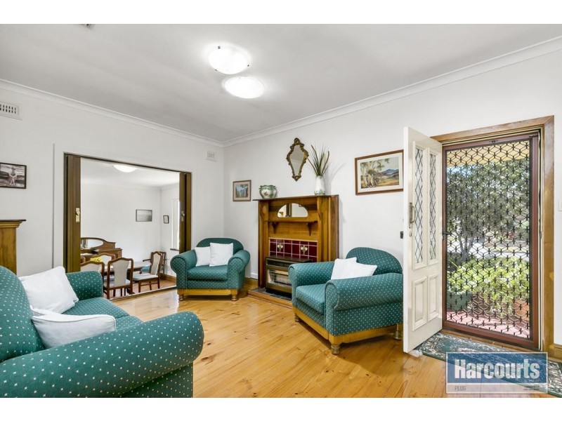 24 Jervois Terrace, Marino SA 5049
