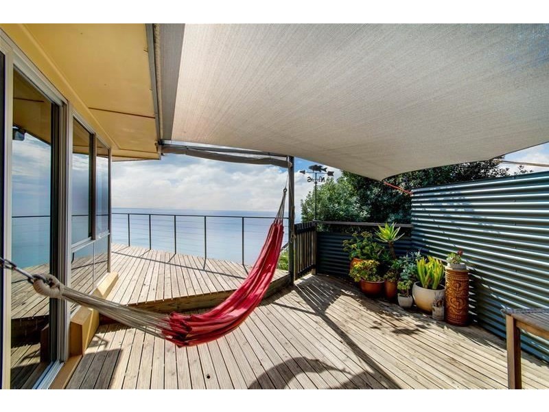 15 Murnada Street, Hallett Cove SA 5158