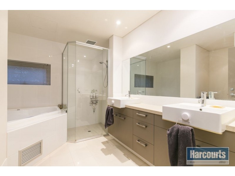 3/33A Burnham Road, Kingston Park SA 5049