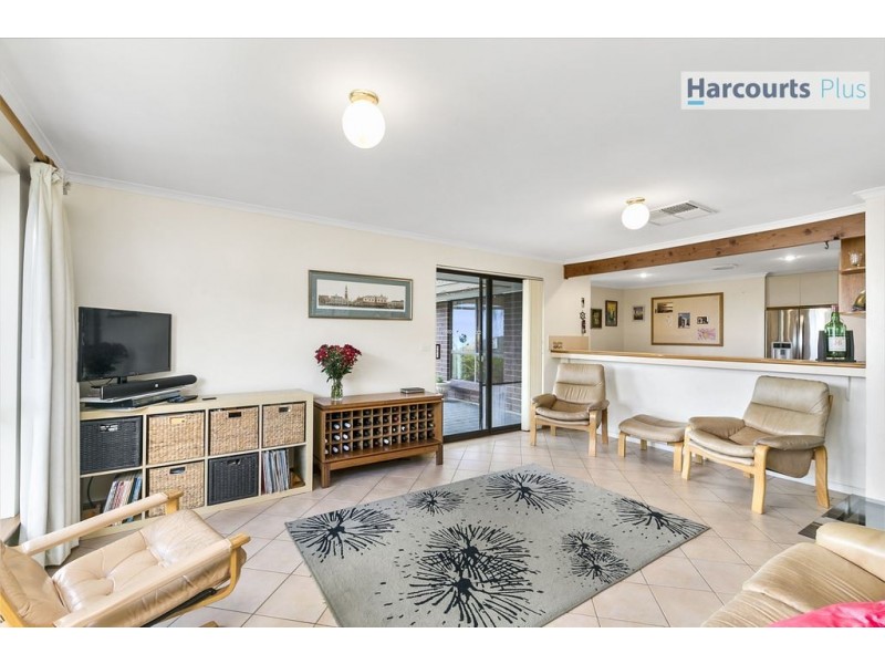 19 Yarromie Street, Hallett Cove SA 5158