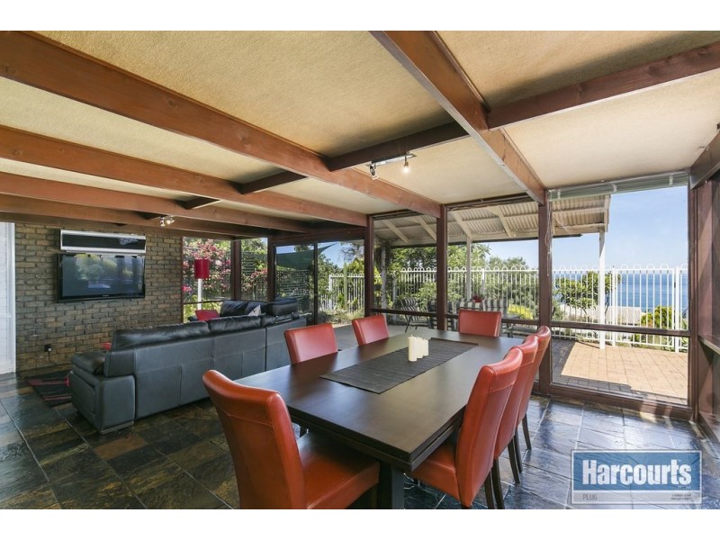 13 St Vincents Avenue, Hallett Cove SA 5158