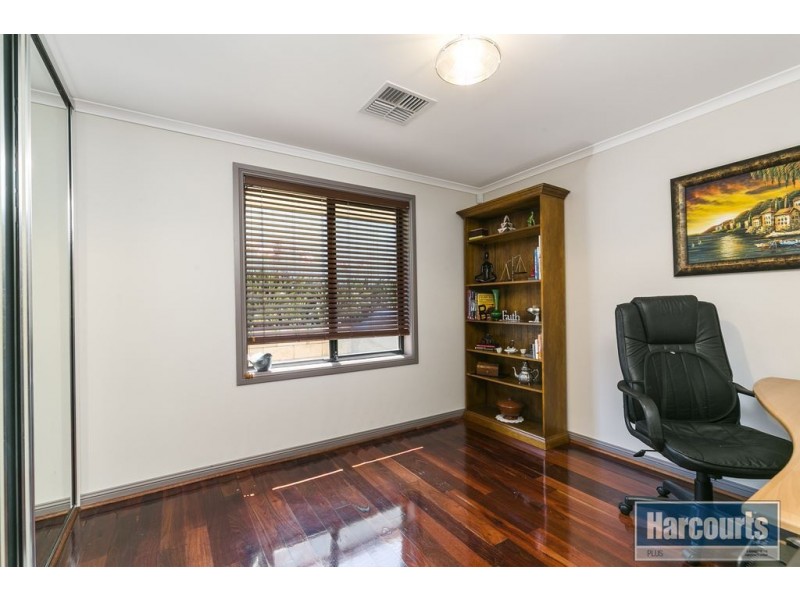 79 Ragamuffin Drive, Hallett Cove SA 5158
