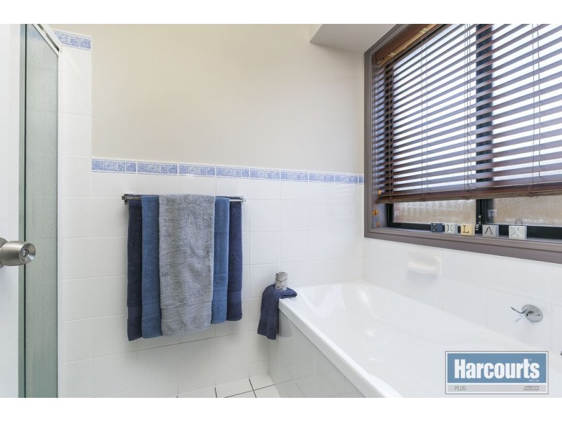 79 Ragamuffin Drive, Hallett Cove SA 5158