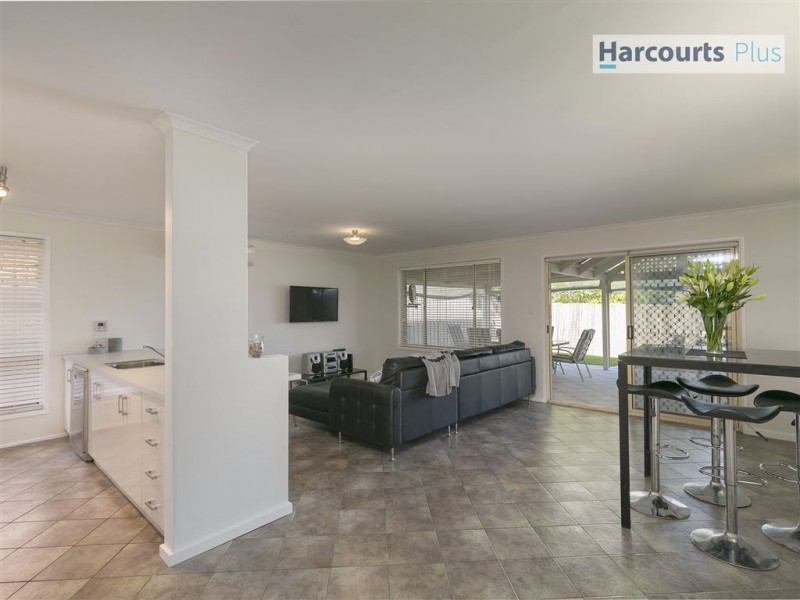 7 Sandy Glass Court, Sheidow Park SA 5158