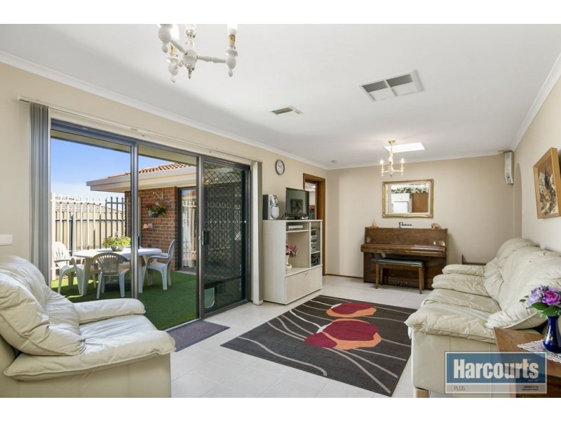 102 Barramundi Drive, Hallett Cove SA 5158