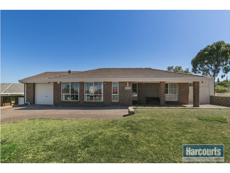 102 Barramundi Drive, Hallett Cove SA 5158