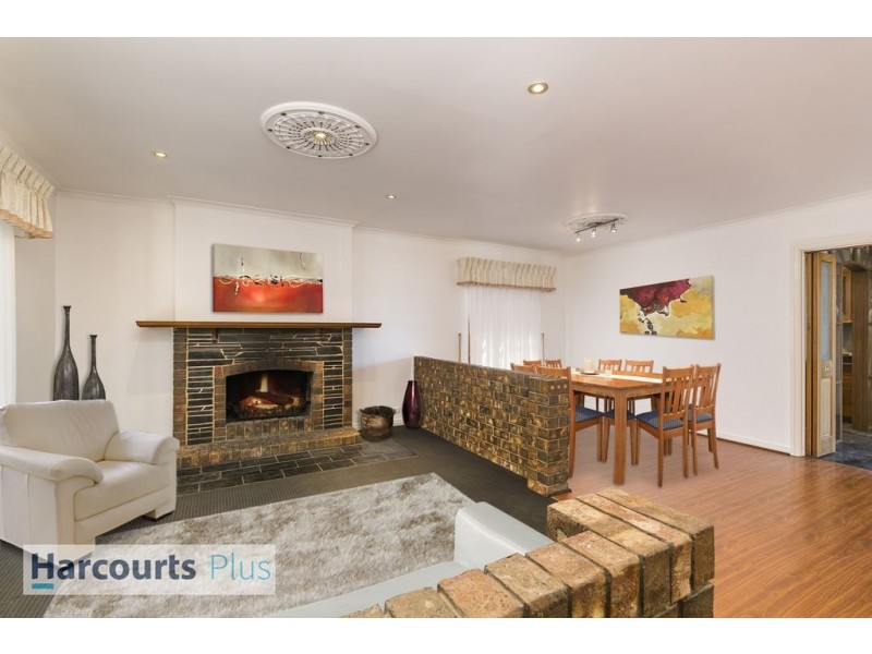 199 Perry Barr Road, Hallett Cove SA 5158