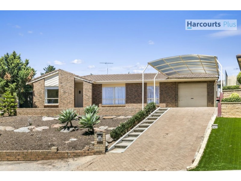 11 Grantala Court, Hallett Cove SA 5158
