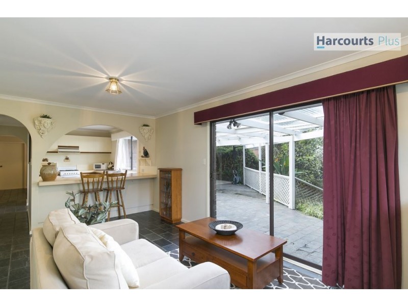 5 Christopher Grove, O’halloran Hill SA 5158
