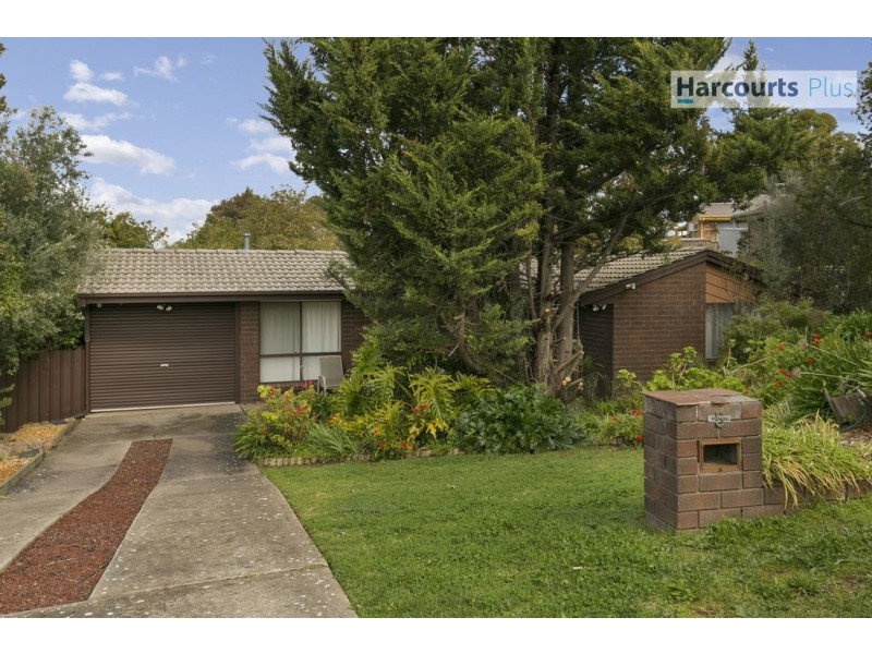 5 Christopher Grove, O’halloran Hill SA 5158