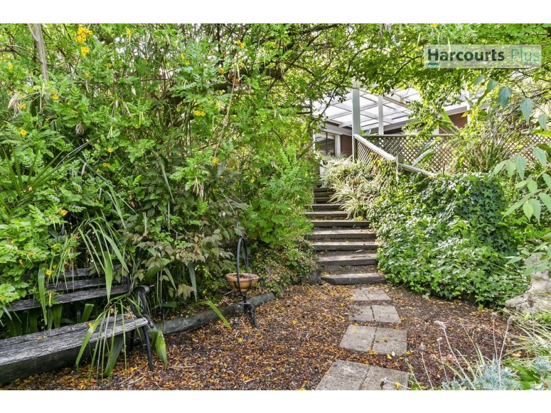 5 Christopher Grove, O’halloran Hill SA 5158