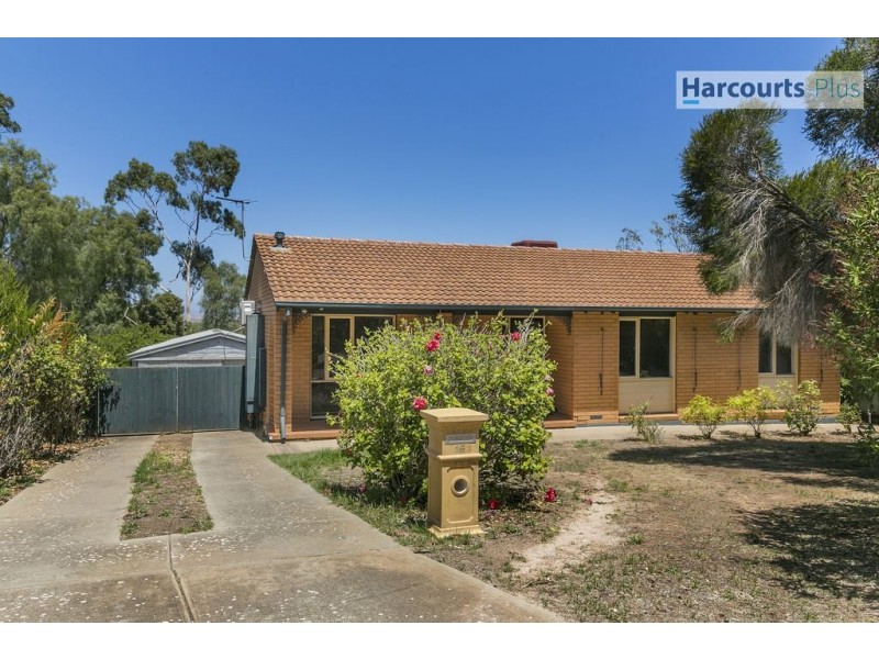 16 Narvik Crescent, Hackham West SA 5163